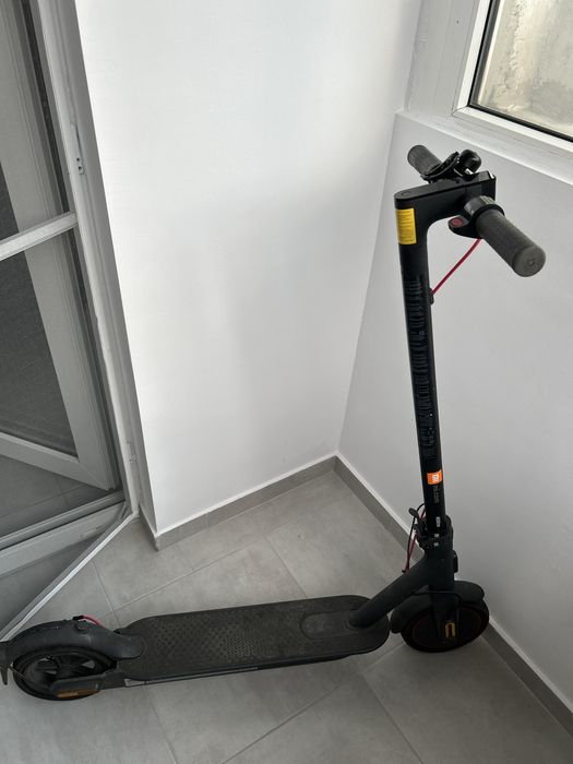Trotineta electrica Xiaomi Mi Electric Scooter Pro 2
