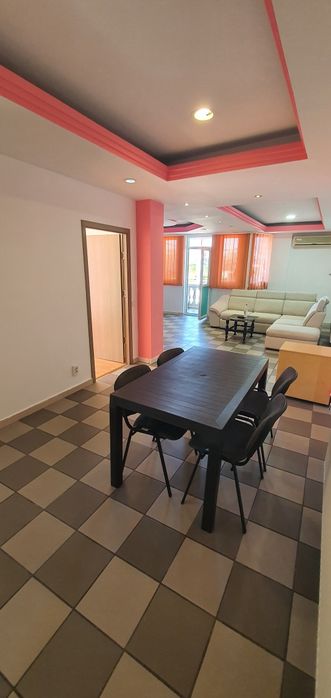 De închiriat apartament 4 camere sos fundeni