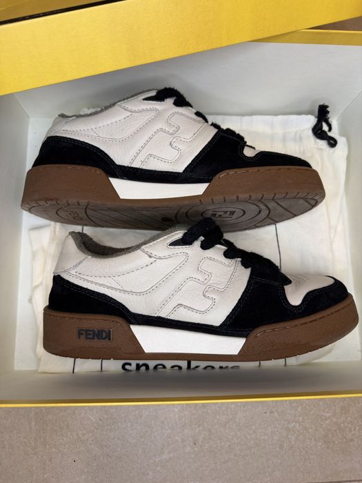 Fendi sneakers Оригинални