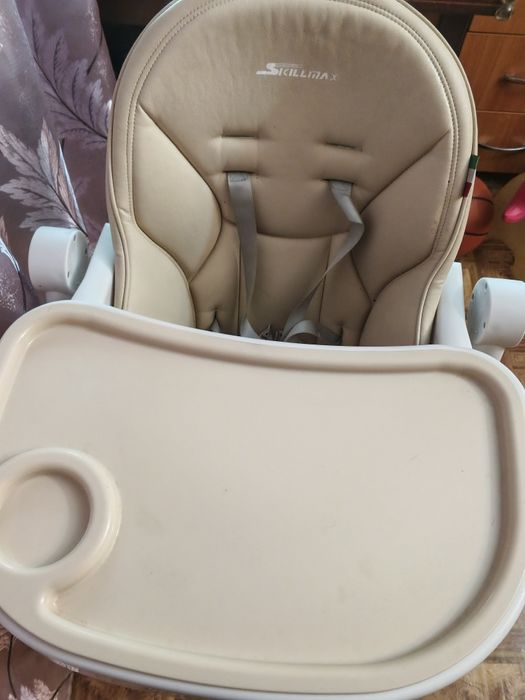 Продам стульчик для кормления