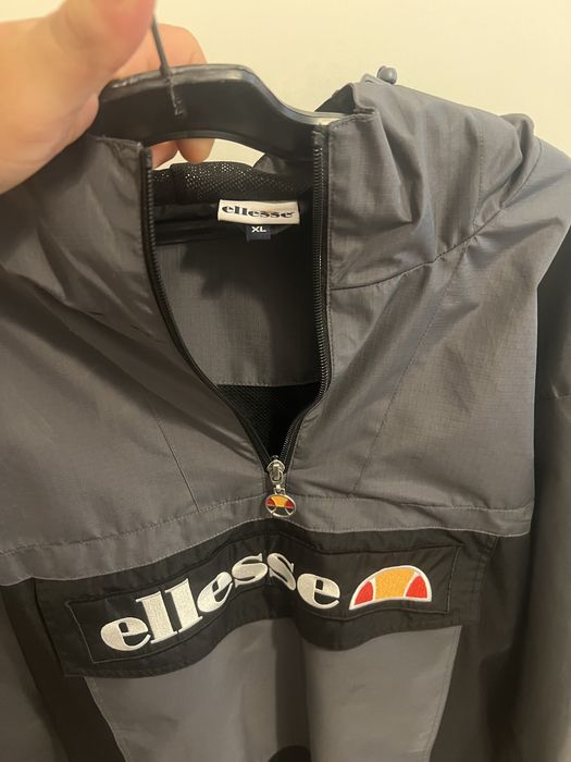 Ветровка Ellesse