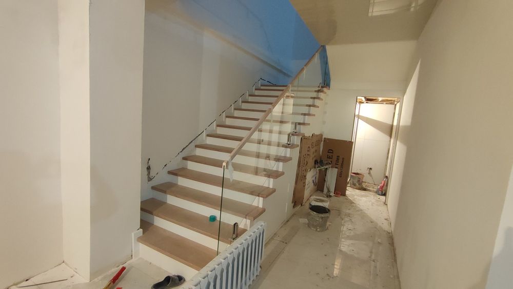 Лестницы обшивка из массива