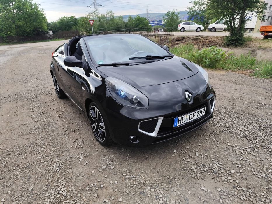 Decapotabilă renault wind
