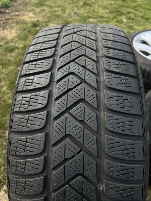 Jante R 19  TESLA cu anvelope de iarna ca noi 255/45/19 Dot 2023