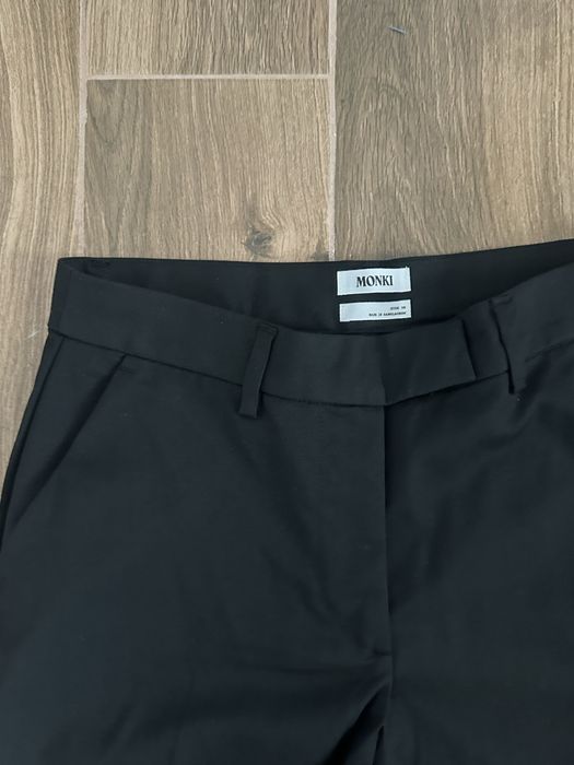 Черен панталон Монки/Monki