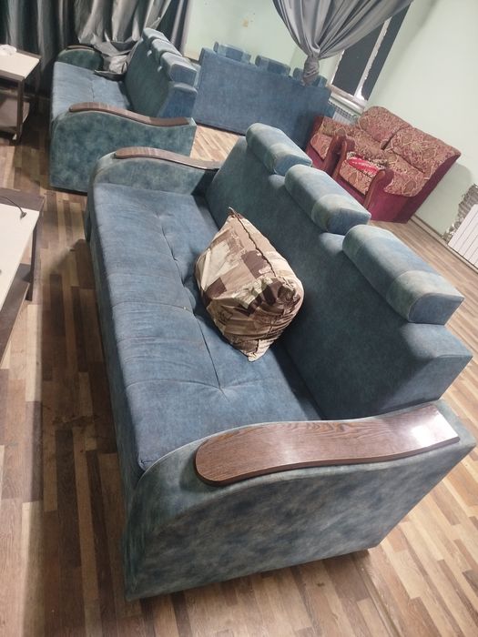 Продается диваны для пс клубов