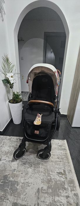 Carucior Kinderkraft ediție limitată