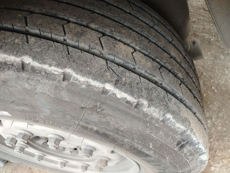 Daf sotiladi srochna variantga ham gaplashamiz