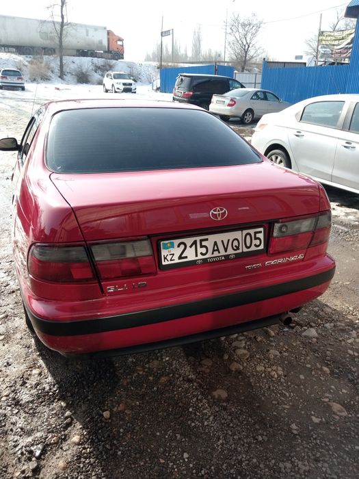 Карина е тойота седан 95 1.8 об