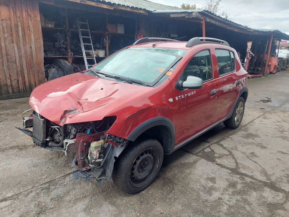 Dezmembrez Dacia Sandero Stepway 2015 0.9 tce full