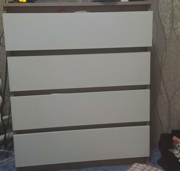 Комод срочно продам