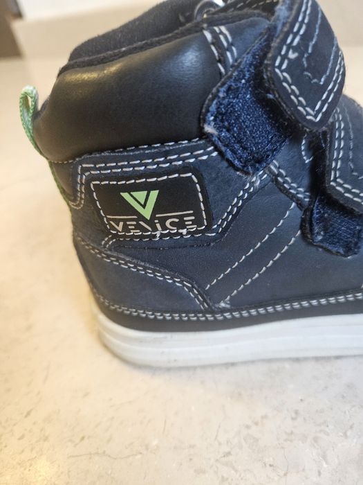 Ghete / pantofi / adidas baiat marimea 26