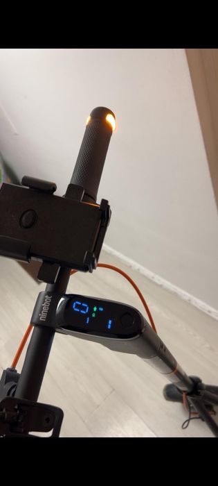 Trotineta electrica Ninebot