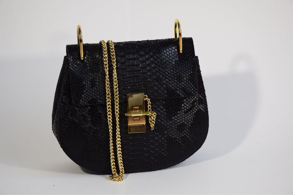 Дамска чанта - НОВА