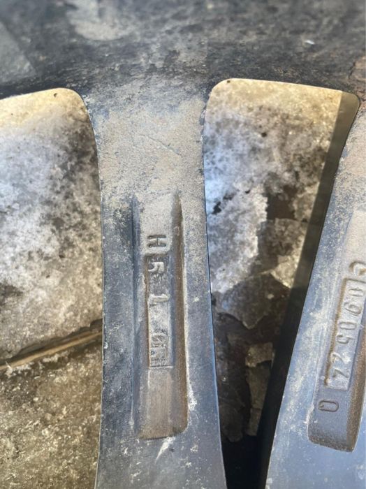 Продам диски R18 5/114.3