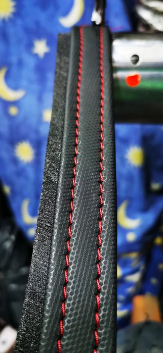 Tapiterii moto profesional