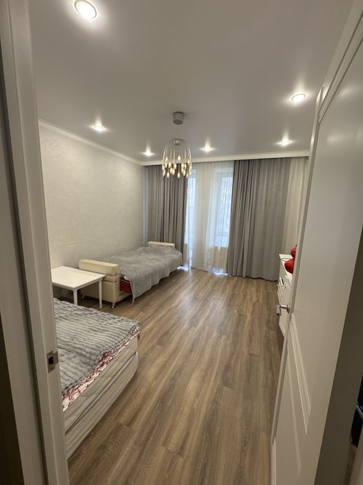 Подселение только девушка левый берек