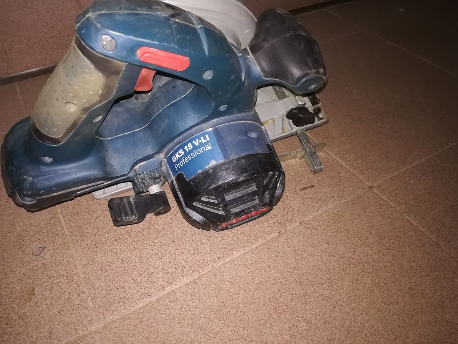 Bosch circular de mână Profesional 18v Li Ion