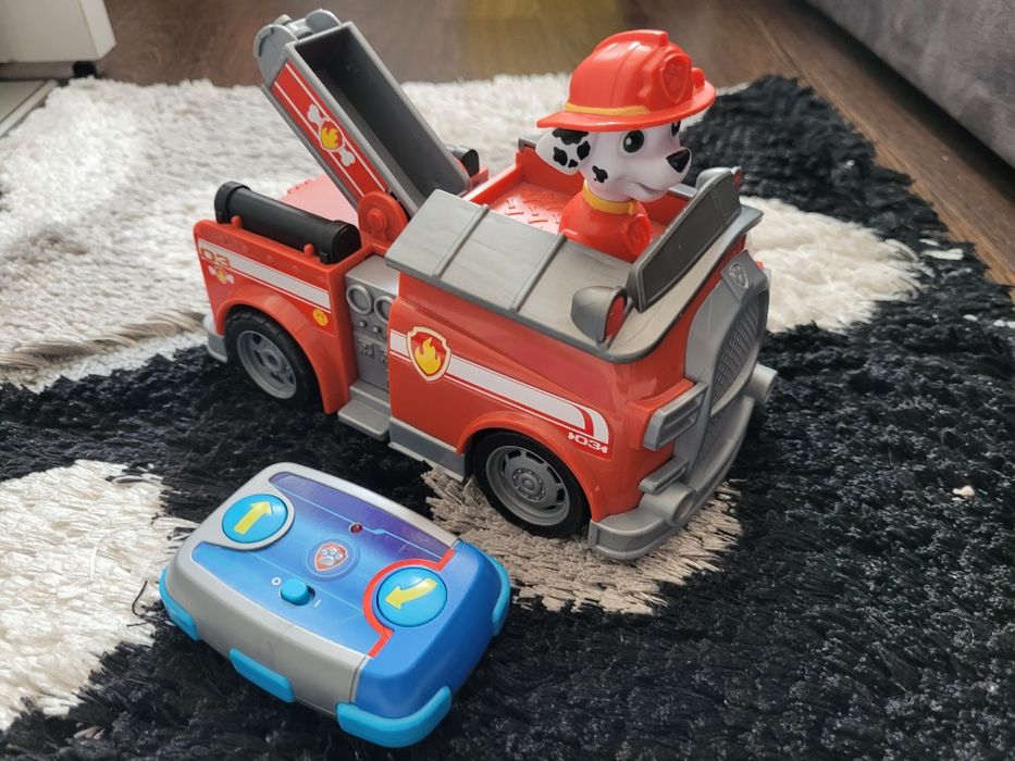 Masina cu telecomanda Marshall