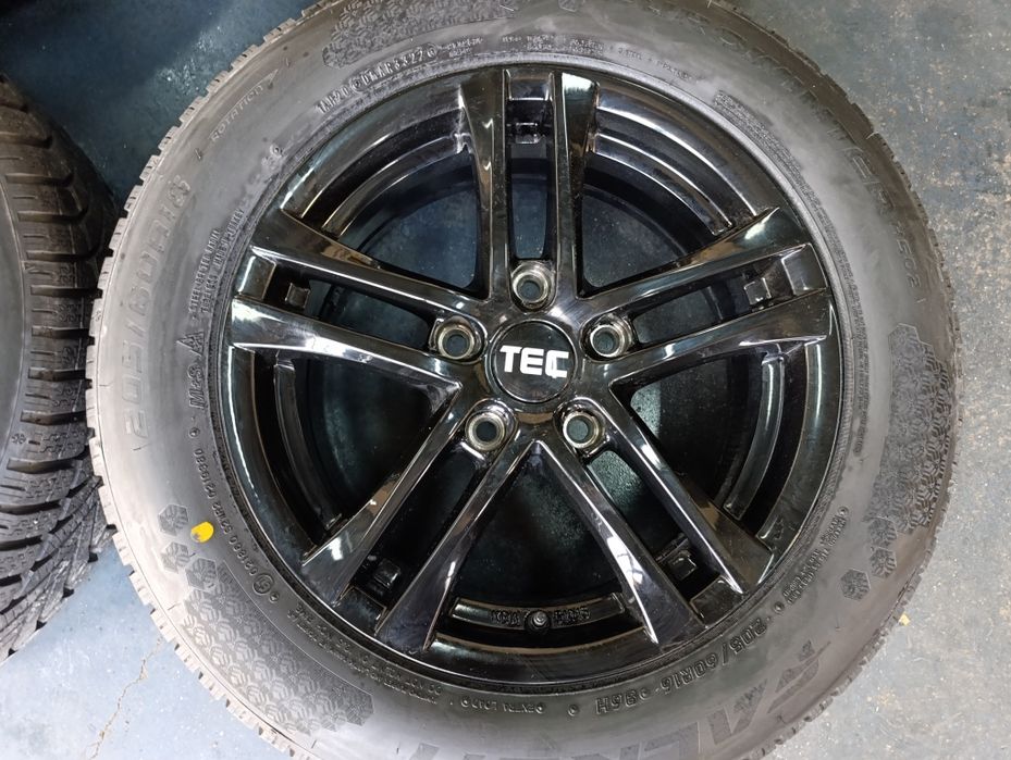 Jante BMW, Mini 5x120x72,6 anvelope iarnă 205 60 16 Falken 8mm dot2022