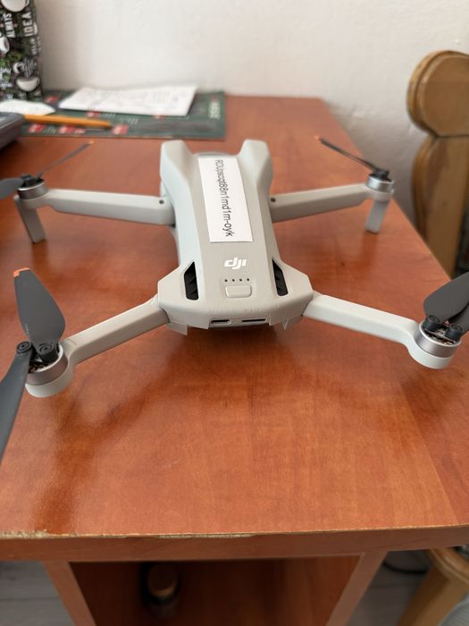 Drona dji mini3