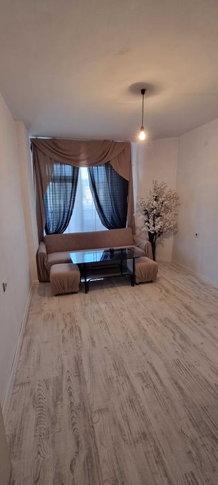 Продава се Четиристаен апартамент в Разград, Център - 137 кв.м за 1365 €/кв.м - Снимка #6