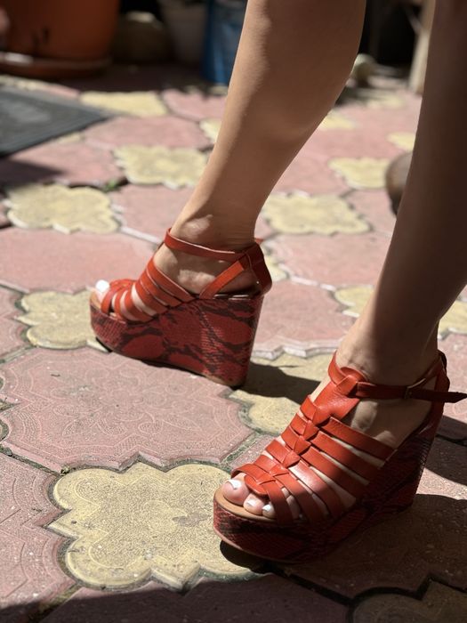 Sandale platforma piele