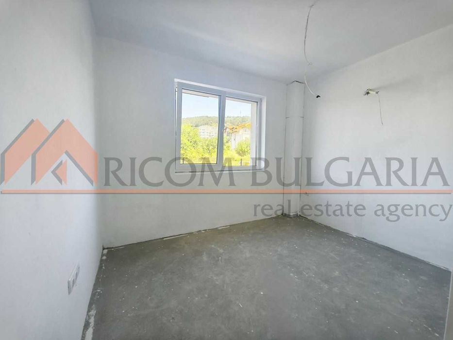 3-стаен в Варна-Бриз площ 79