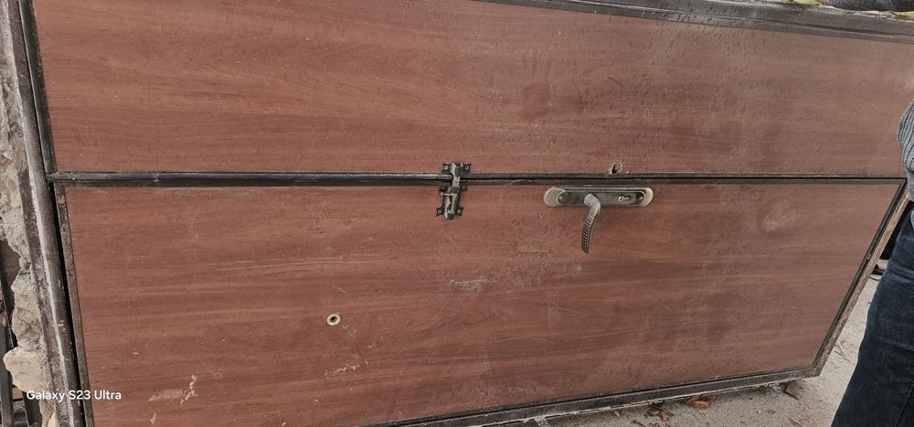 Дверь  наружный  бу