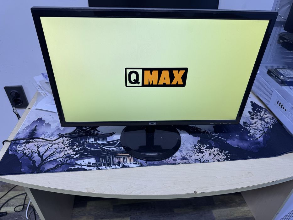 Монитор Qmax 21.5” Full HD – отличное состояние