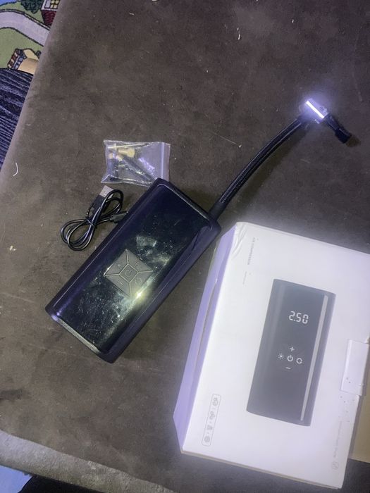 Продаю электронный насос(компрессор) в идеальном состоянии