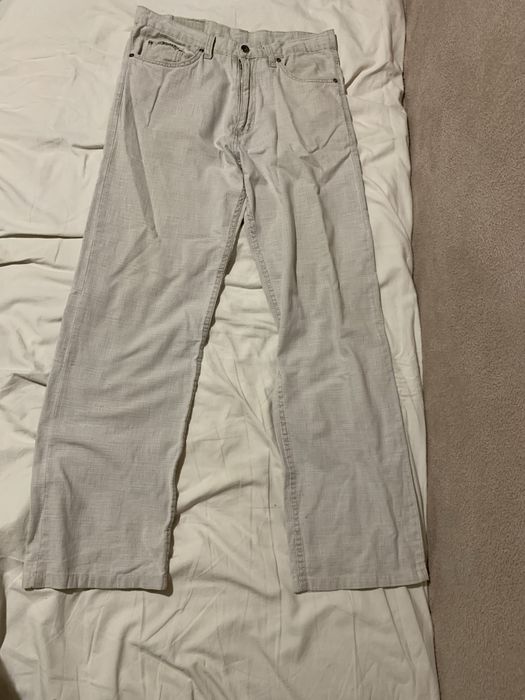 белые штаны классические