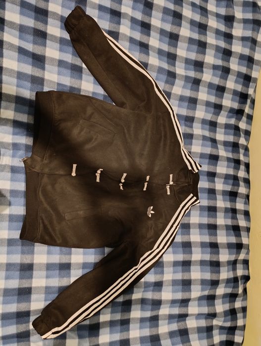 Продам худи Адидас