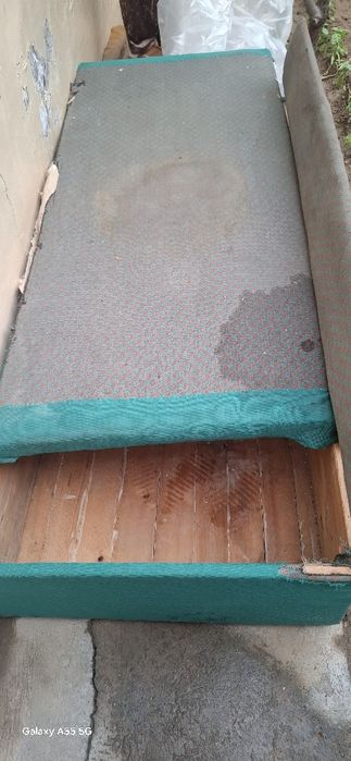 Сандикли крават сотилади