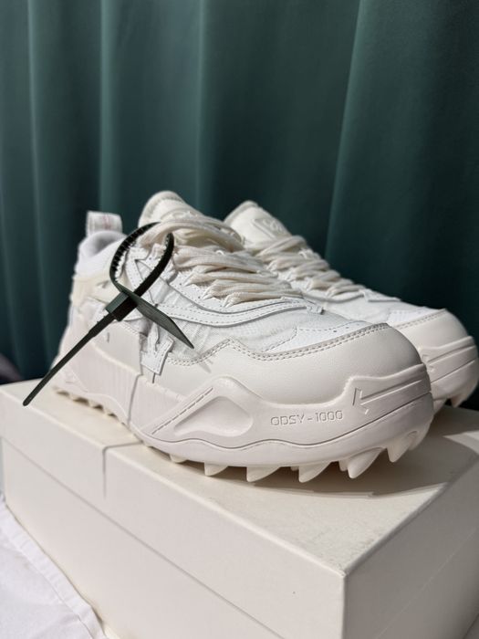Off-White ODSY 1000