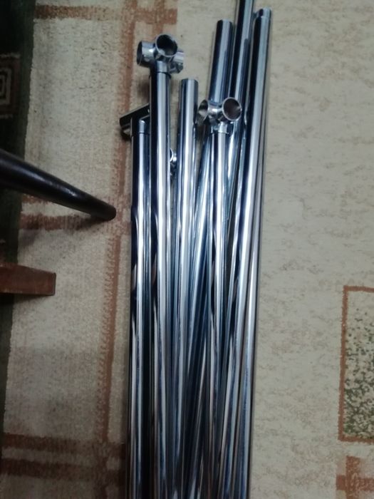 Стойки для вещей хромированные