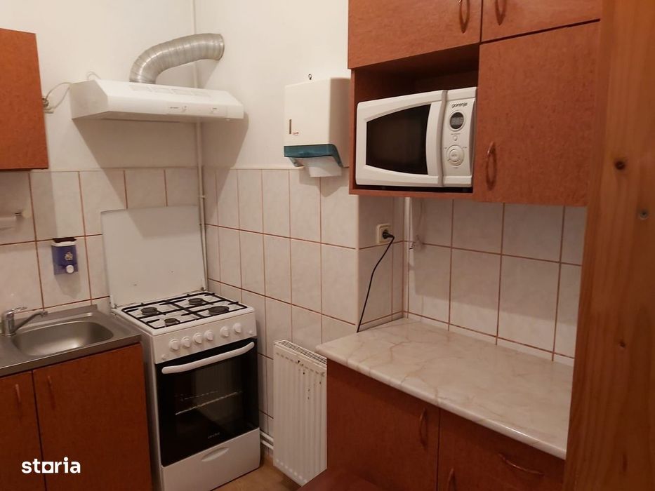 Garsonieră de închiriat, Zona Soarelui