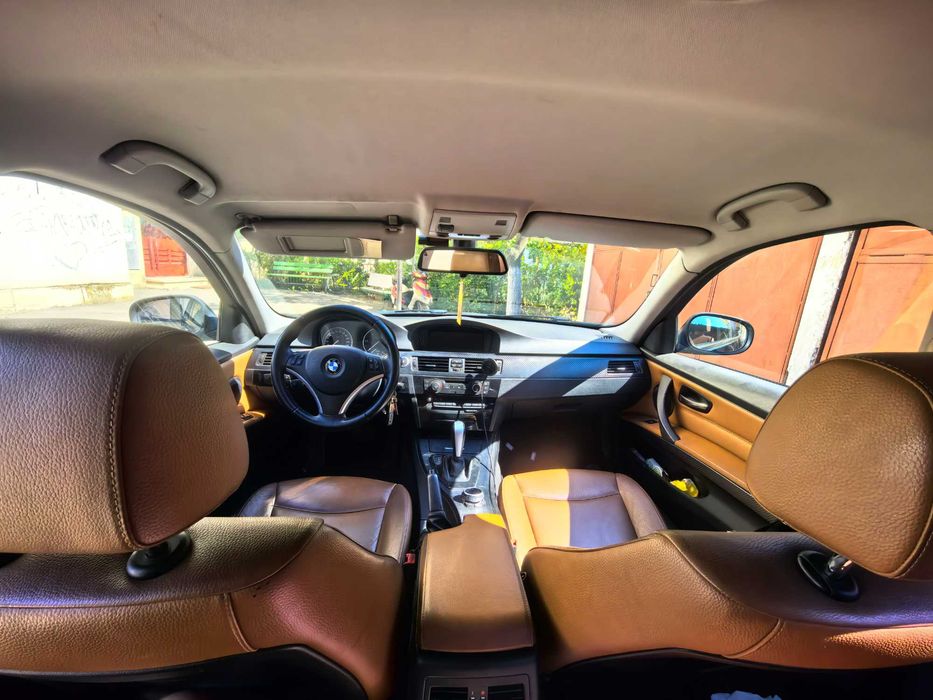 BMW Seria 3 2011 — imagine 4