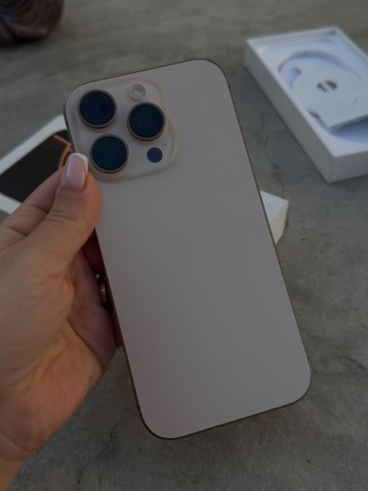 Iphone 16 pro desert 256