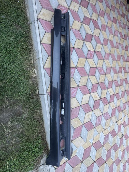 Bara fata, bara spate , BMW seria 5 F 10, praguri in stare foarte buna !
