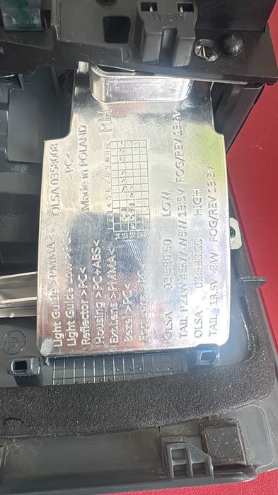 Stop dreapta haion BMW X1 F48 (2015–2019), original, cod 7350696