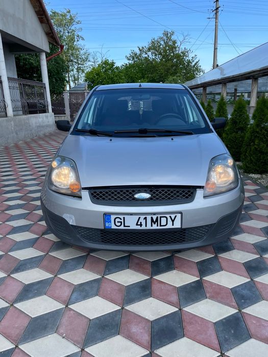Ford Fiesta 2006 | 1.3 Benzină | 112.000 km