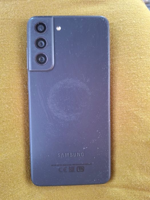 Samsung 21 fe продам в отличном состоянии