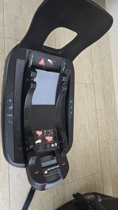Scoica auto Cosatto cu baza IsoFix
