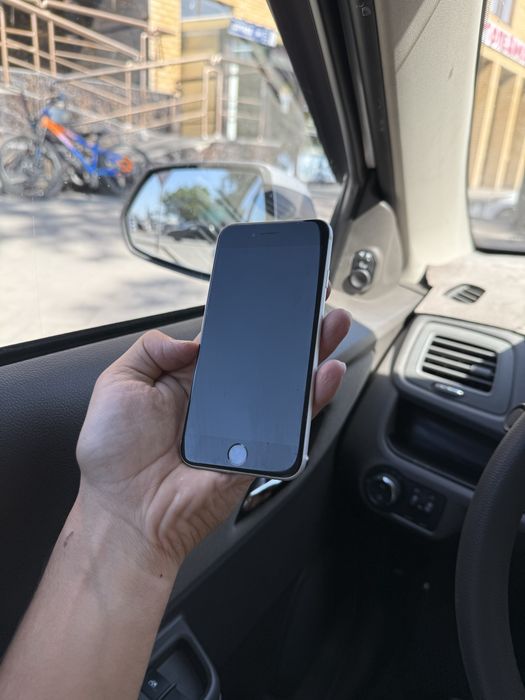 Айфон SE 128gb 100%