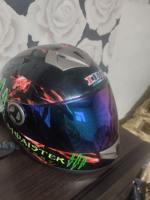 продам срочно шлем