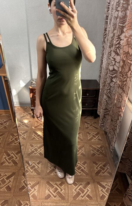 Платье женское зеленое
