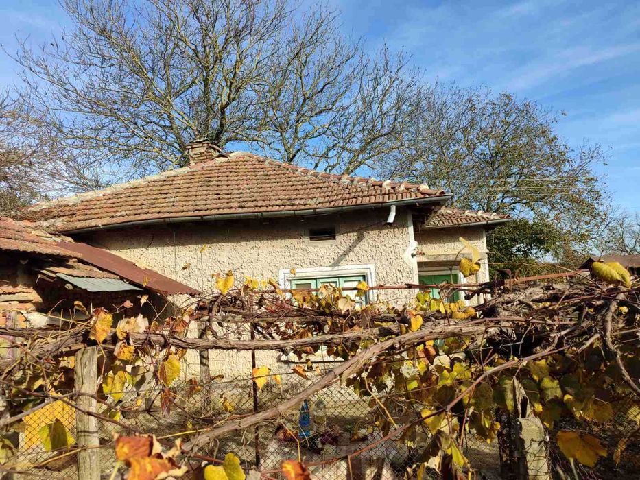 Продава се Къща в с. Дъбовик, Област Добрич - 100 кв.м за 164 €/кв.м - Снимка #4