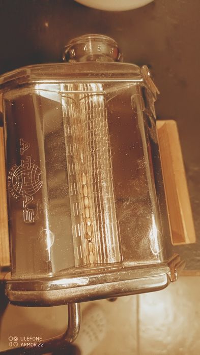 Aparat de făcut fulgi din cereale