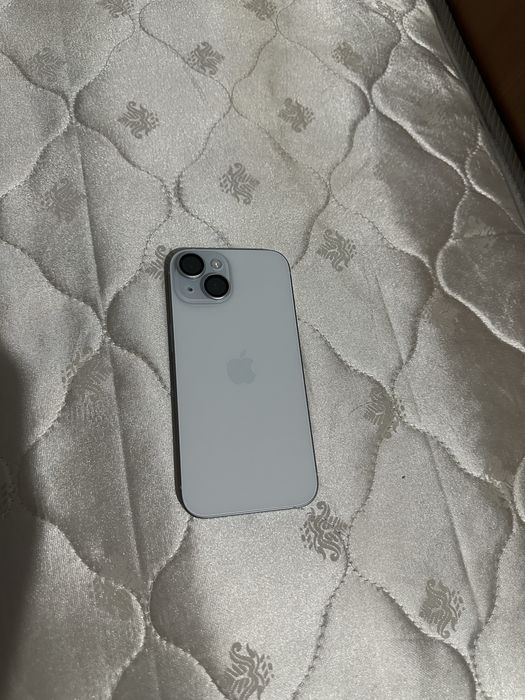 Iphone 15 128gb в новом состояний